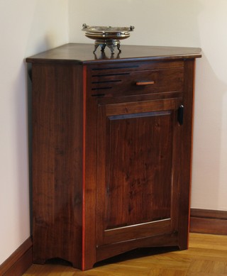 triangular cornter cabinet