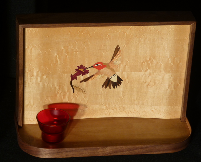 W105 - wall hanging with hummingbird